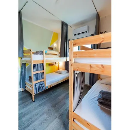 House Of Nissus Hostel