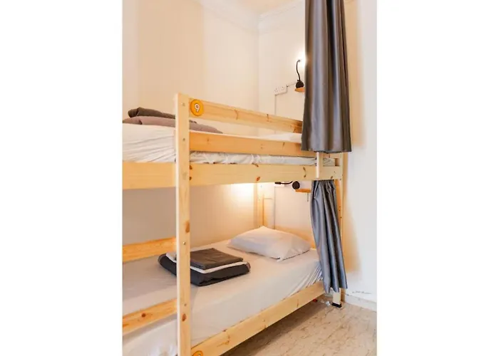 House Of Nissus أيا نابا