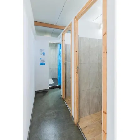 House Of Nissus Hostel *