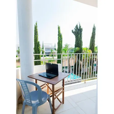 אכסניה House Of Nissus