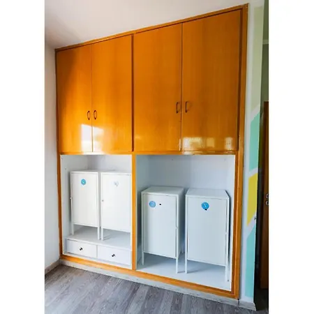 House Of Nissus Vandrerhjem Ayia Napa