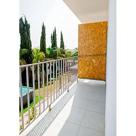 House Of Nissus Hostel *