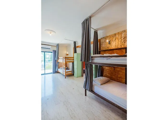 House Of Nissus * Ayia Napa